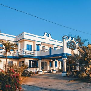 Club Monet Beachfront Resort By Cocotel